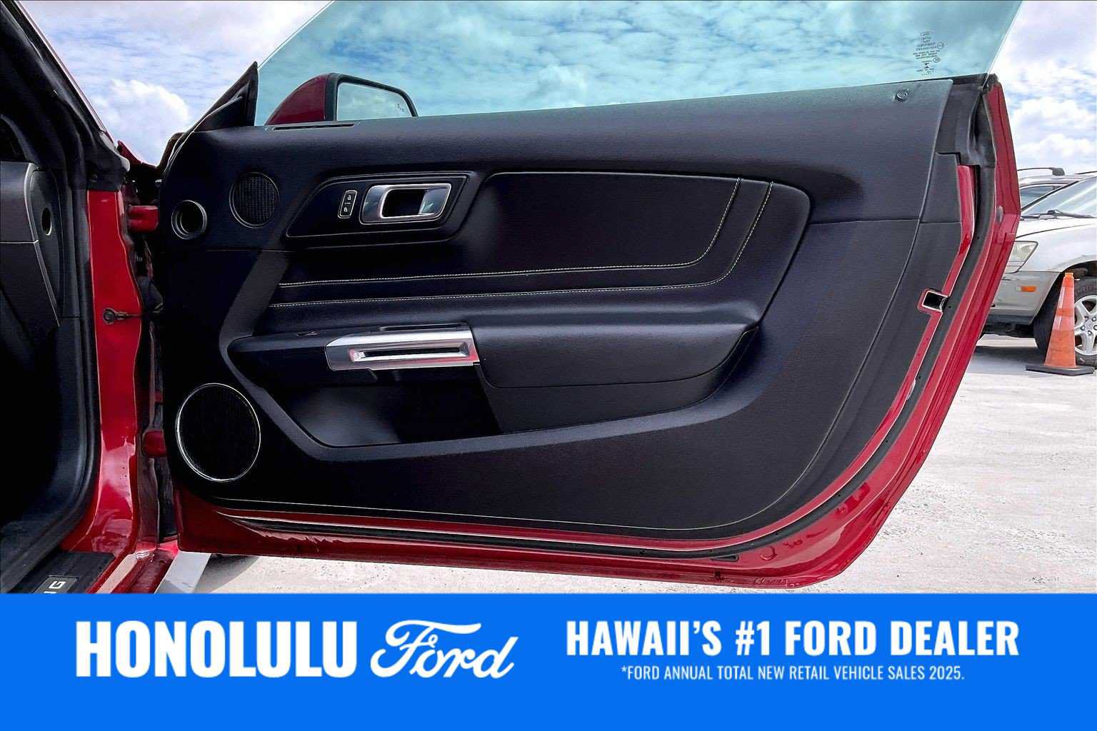 Used 2021 Ford Mustang GT Premium w/ Equipment Group 401A RWD image 27
