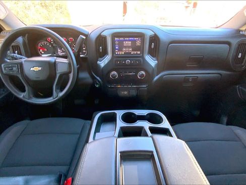 Certified 2024 Chevrolet Silverado 1500 Custom image 15
