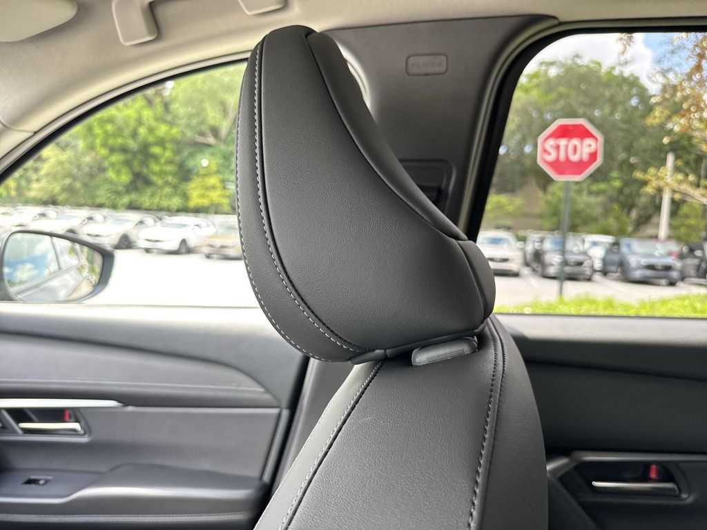 New 2026 MAZDA CX-5 Preferred AWD/4WD image 16
