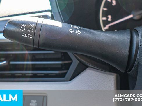 Used 2025 Nissan Altima 2.5 SV image 31