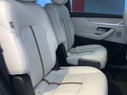 Used 2024 MAZDA CX-90 Plug-In Hybrid w/ Premium Plus AWD/4WD image 77