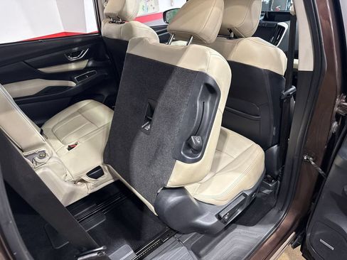 Used 2019 Subaru Ascent Limited AWD/4WD image 73