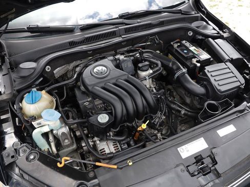 Used 2014 Volkswagen Jetta S FWD image 40