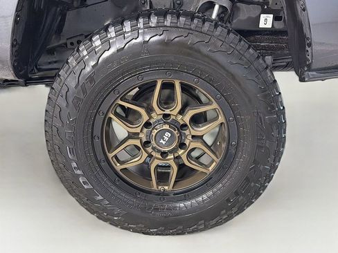 Used 2023 Toyota Tacoma SR image 29