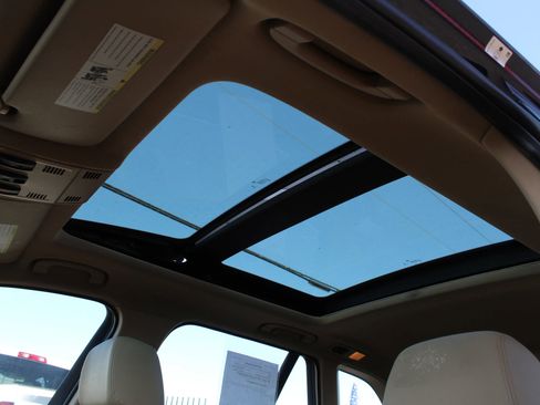 Used 2015 BMW X1 sDrive28i image 18