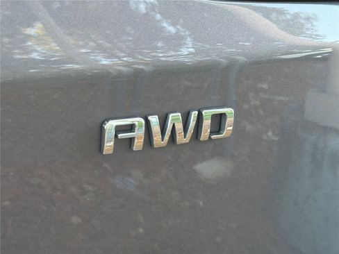 Used 2024 Chevrolet Blazer EV LT AWD/4WD image 7