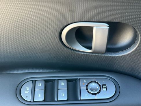 New 2026 Hyundai Ioniq 5 SE image 22