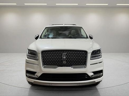 Used 2021 Lincoln Navigator L Black Label w/ Cargo Convenience Package image 19