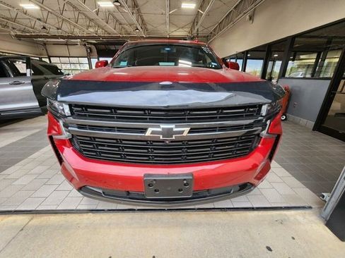 Used 2023 Chevrolet Tahoe RST w/ Luxury Package image 2