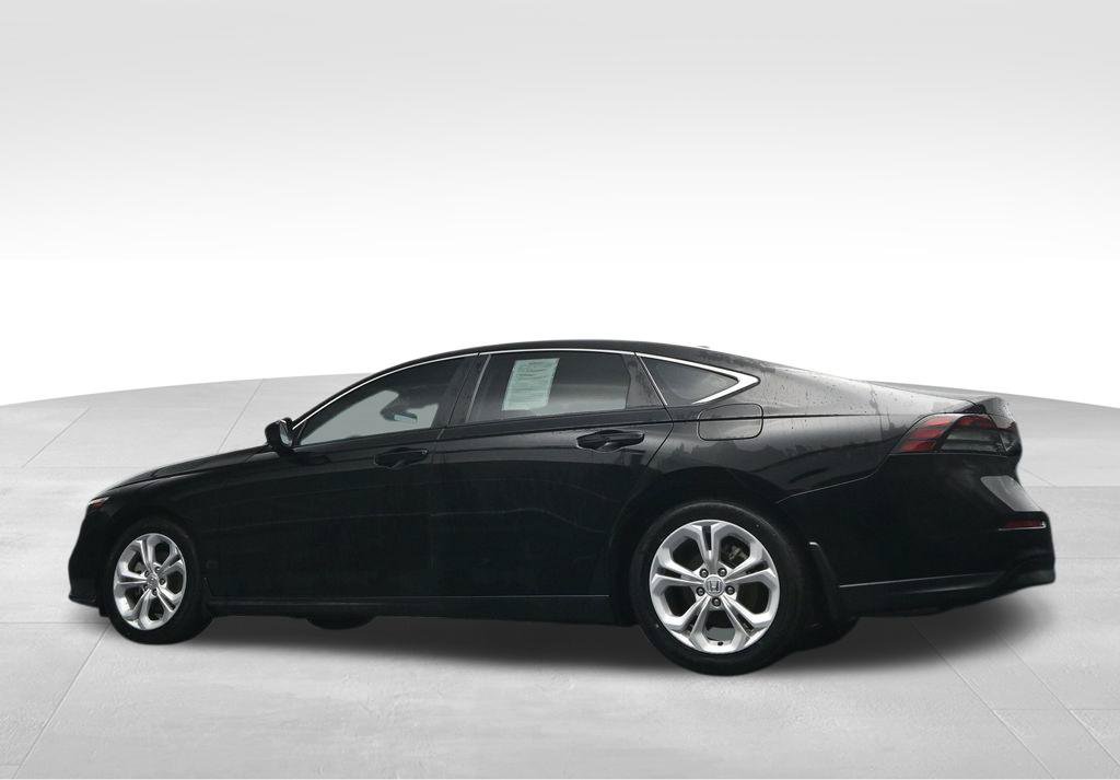 Used 2025 Honda Accord LX image 40