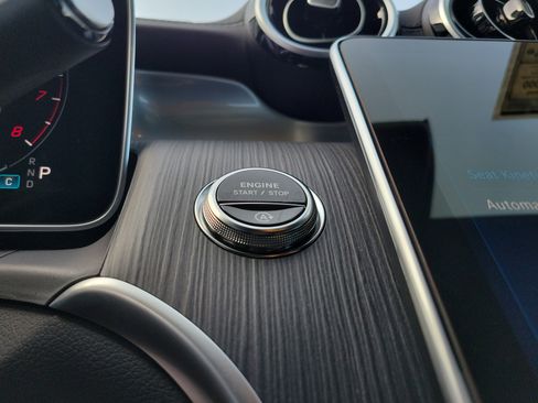 Used 2026 Mercedes-Benz GLC 300 GLC 300 image 20