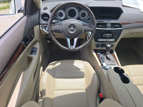 Certified 2015 Mercedes-Benz C 350 4MATIC Coupe image 20