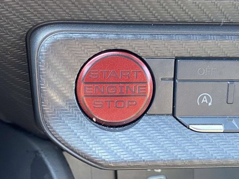 Used 2026 Ford Mustang Premium RWD image 27