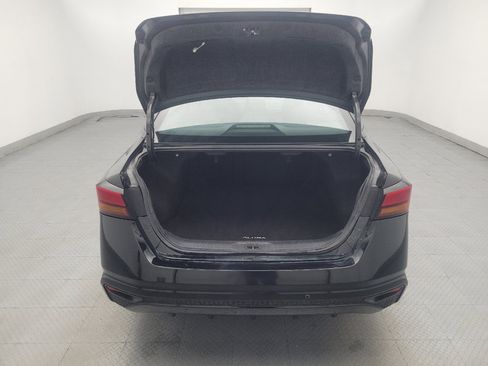 Used 2023 Nissan Altima 2.5 SV FWD image 29