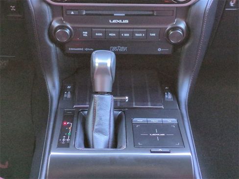 Used 2023 Lexus GX 460 Premium image 18