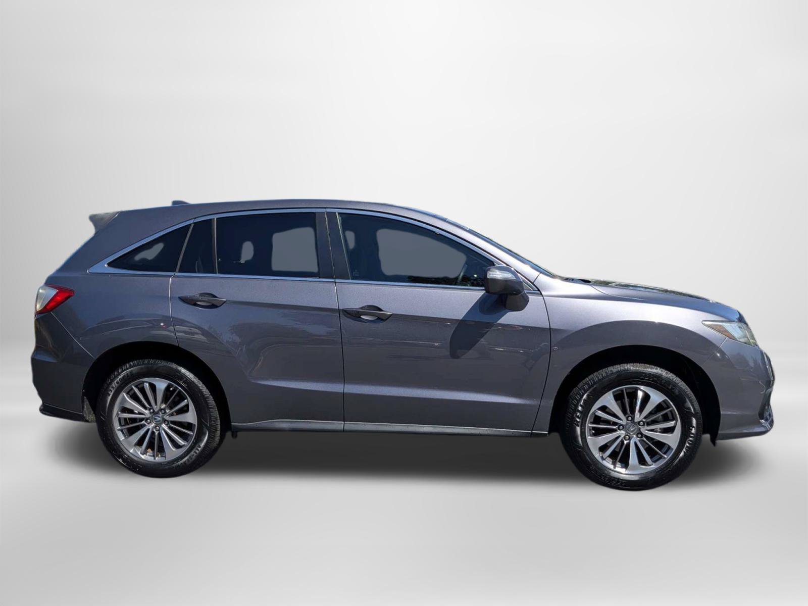 Used 2017 Acura RDX w/ Advance Package FWD image 3