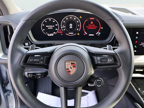 Certified 2026 Porsche Cayenne S AWD/4WD image 26
