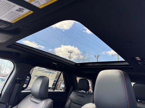 New 2026 Ford Explorer ST-Line AWD/4WD image 49