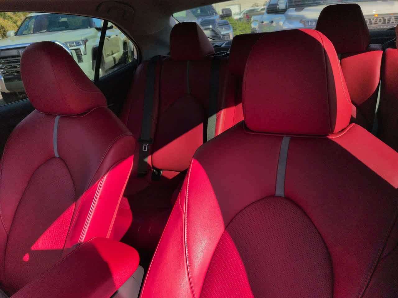 Used 2019 Toyota Camry XSE FWD image 8