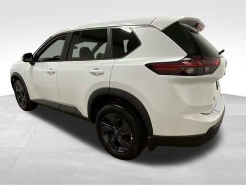 New 2026 Nissan Rogue SV image 4