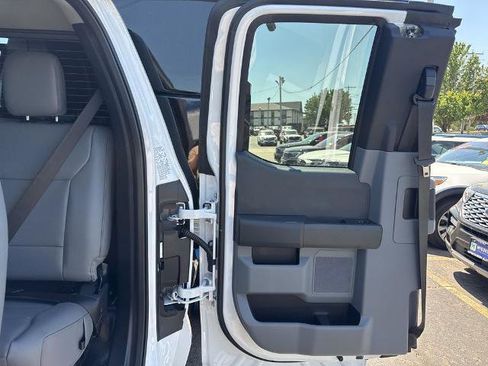 New 2026 Ford F550 4x4 Supercab Super Duty image 40