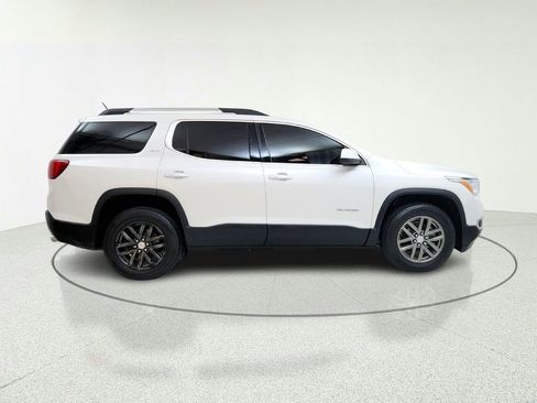 Used 2017 GMC Acadia SLT FWD image 9