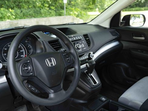 Used 2015 Honda CR-V LX image 16