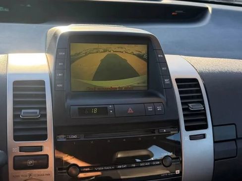 Used 2006 Toyota Prius FWD image 9