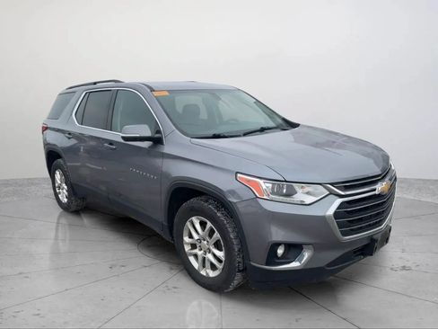 Used 2019 Chevrolet Traverse LT w/ LPO, Floor Liner Package AWD/4WD image 13