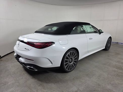 New 2027 Mercedes-Benz CLE 300 4MATIC Cabriolet image 17