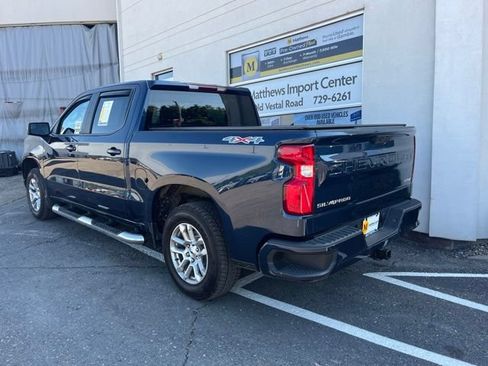 Used 2022 Chevrolet Silverado 1500 RST AWD/4WD image 3