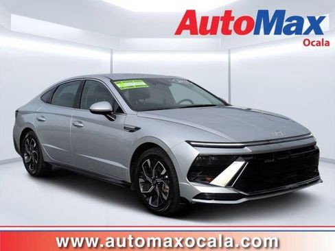 Used 2025 Hyundai Sonata SEL FWD image 1