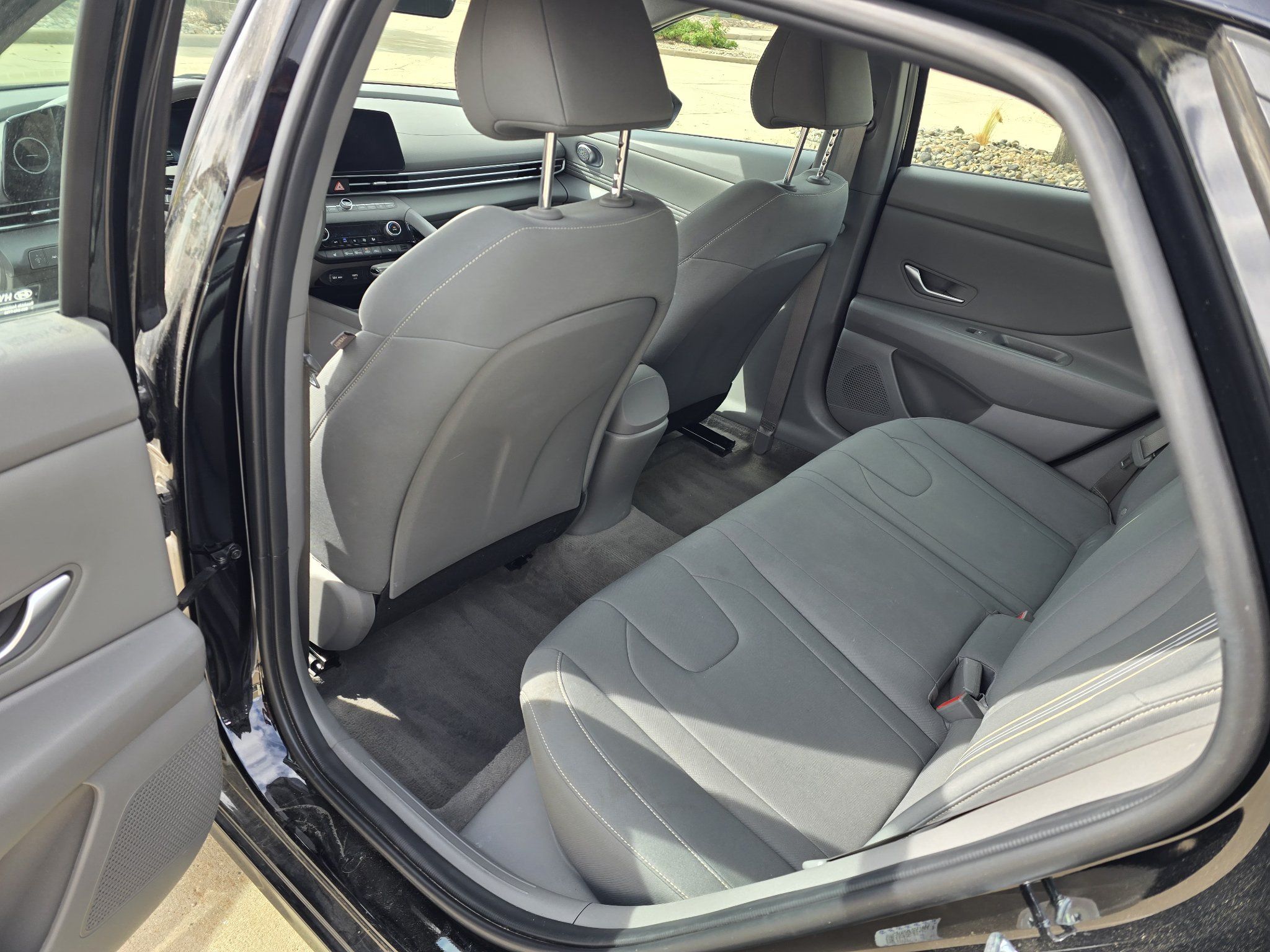 Used 2023 Hyundai Elantra SEL w/ Convenience Package FWD image 15
