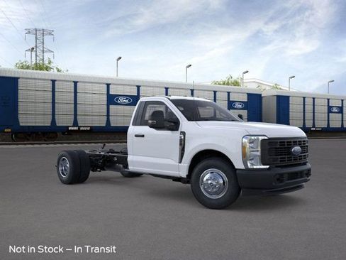 New 2026 Ford F350 2WD Regular Cab DRW Super Duty image 7