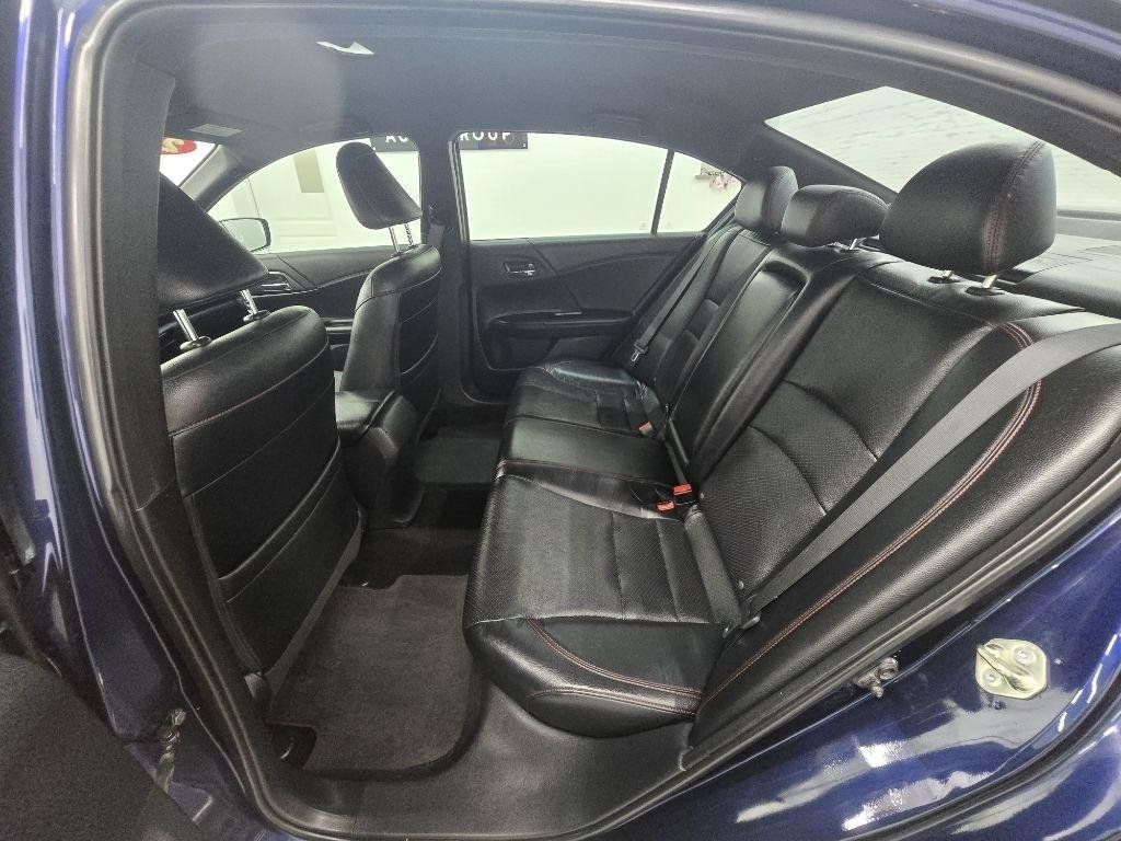 Used 2017 Honda Accord Sport Special Edition image 13