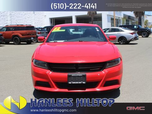 Used 2022 Dodge Charger SXT RWD image 4