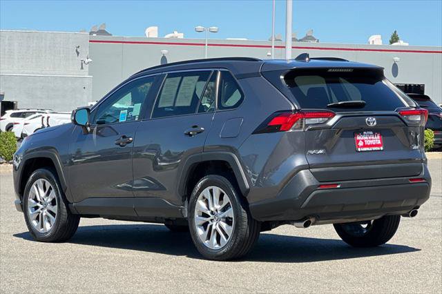 Certified 2022 Toyota RAV4 XLE Premium FWD image 7