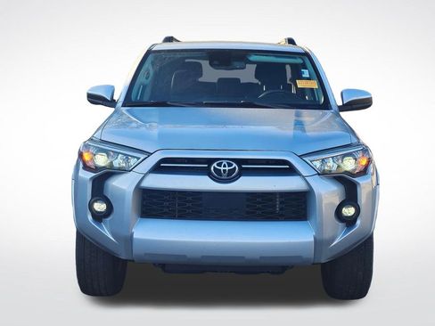 Used 2021 Toyota 4Runner SR5 image 2