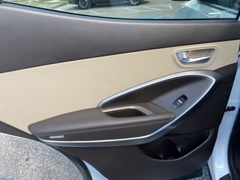 Used 2018 Hyundai Santa Fe Sport w/ 2.4L Value Package 02 image 12