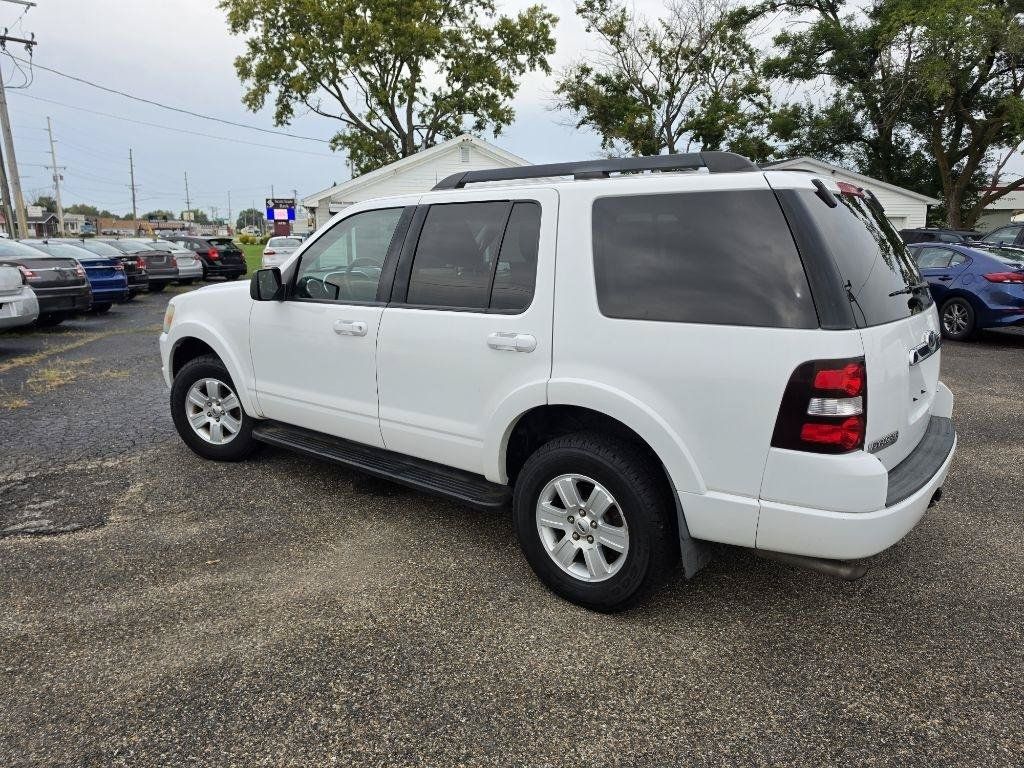 Used 2010 Ford Explorer XLT AWD/4WD image 8