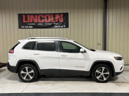 Used 2019 Jeep Cherokee Limited image 5
