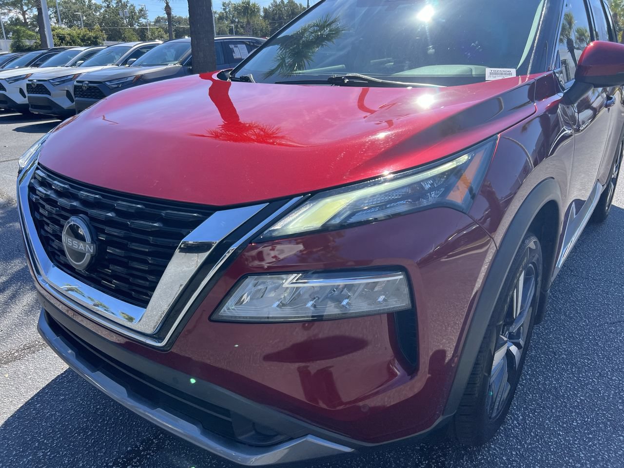 Used 2023 Nissan Rogue SL w/ SL Premium Package FWD image 6