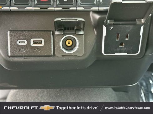 Certified 2025 Chevrolet Silverado 1500 Custom image 19