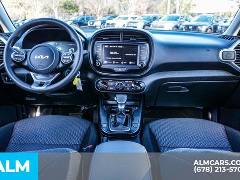 Used 2024 Kia Soul LX w/ Option Group 015 image 27