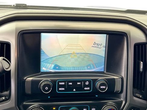 Used 2018 Chevrolet Silverado 1500 LTZ Z71 w/ Midnight Edition AWD/4WD image 21
