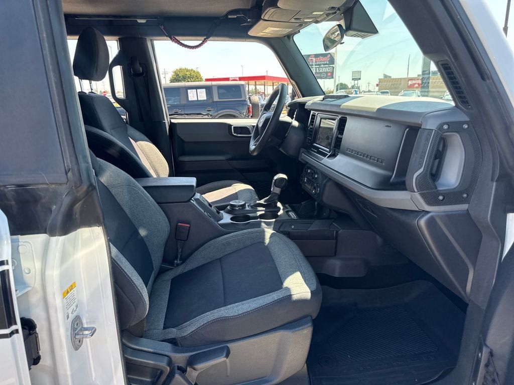 Used 2022 Ford Bronco 4-Door AWD/4WD image 6