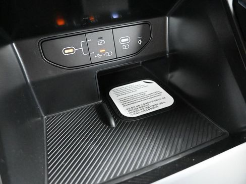 New 2026 Kia Sorento EX AWD/4WD image 22