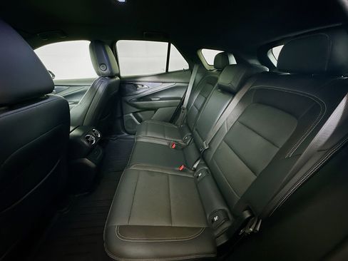 Used 2024 Chevrolet Blazer EV LT image 28