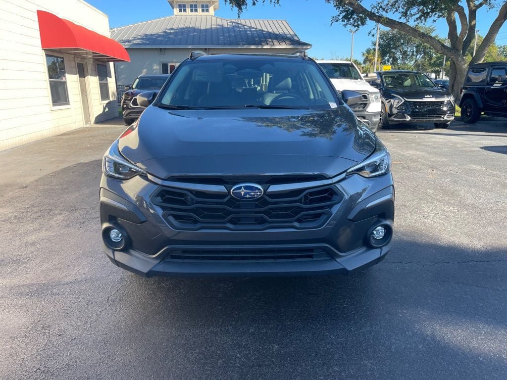 Used 2024 Subaru Crosstrek 2.5i Limited w/ Crosstrek Mirror Package AWD/4WD image 9