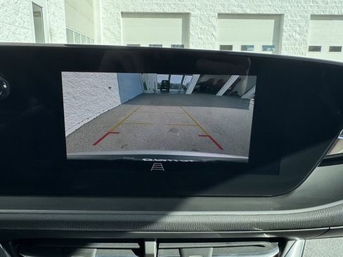 Used 2024 Buick Envista Preferred w/ Convenience I Package image 17